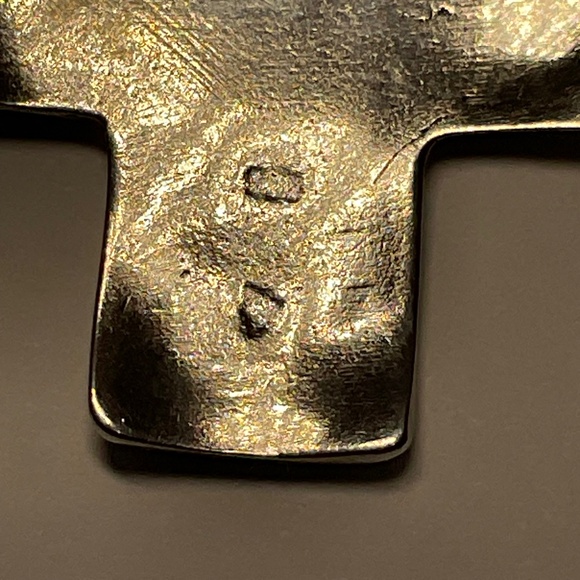 Silpada Hammered Sterling Silver Cross. 1.25 by 1 1/16 inch - Picture 5 of 6